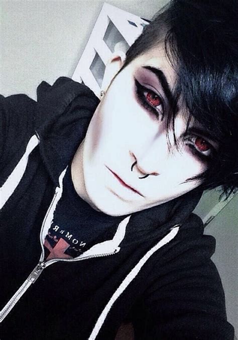 goth makeup men|Bold and Striking Gothic Makeup Ideas for Men .